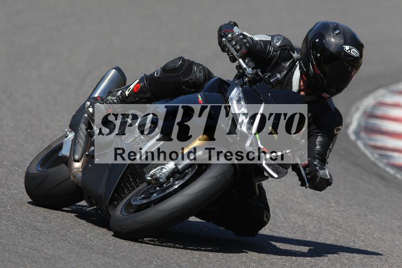 Archiv-2022/50 09.08.2022 MSS und TÖFF Track Day ADR/Gruppe rot/unklar